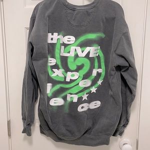 NWOT - Charlie Puth Live Experience Crewneck Sweatshirt - Size L